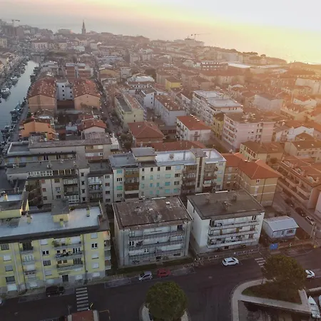 Laguna Gaddi - Trilocale Vista Laguna E Posto Auto Apartment *