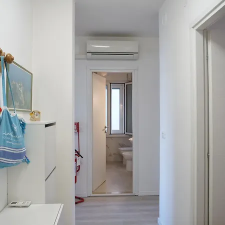 Laguna Gaddi - Trilocale Vista Laguna E Posto Auto * Grado