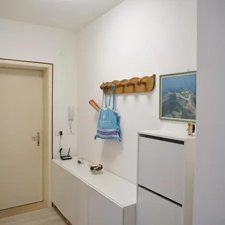 Apartment Laguna Gaddi - Trilocale Vista Laguna E Posto Auto