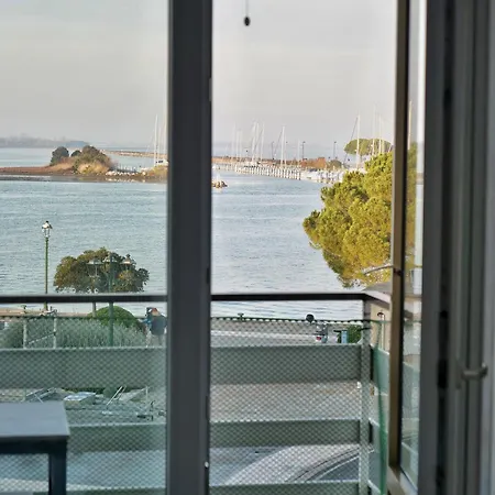 Laguna Gaddi - Trilocale Vista Laguna E Posto Auto * Grado