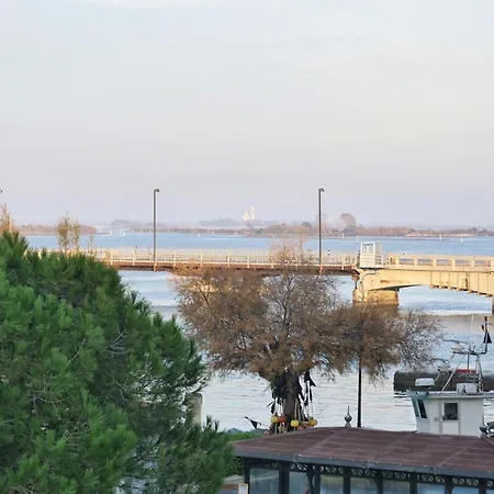 Appartement Laguna Gaddi - Trilocale Vista Laguna E Posto Auto Grado