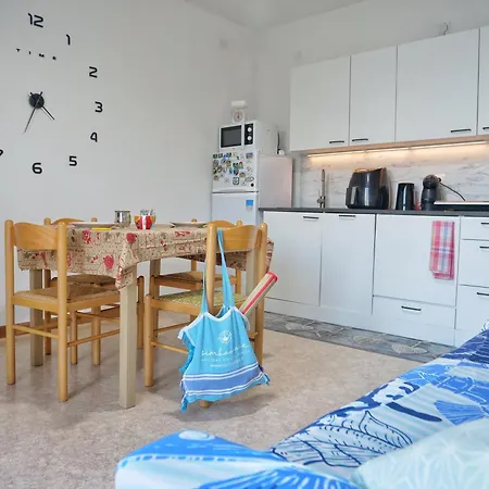 Laguna Gaddi - Trilocale Vista Laguna E Posto Auto Apartment *