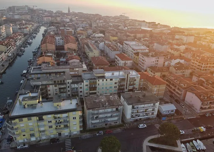 Laguna Gaddi - Trilocale Vista Laguna E Posto Auto Apartament *