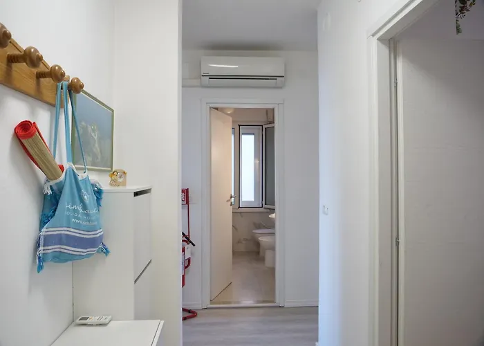 Laguna Gaddi - Trilocale Vista Laguna E Posto Auto * Grado