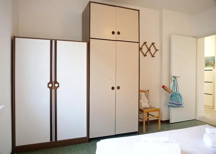 Laguna Gaddi - Trilocale Vista Laguna E Posto Auto *