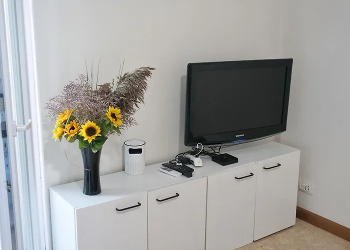 Laguna Gaddi - Trilocale Vista Laguna E Posto Auto Apartament *