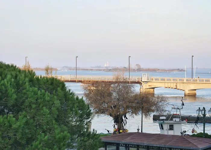 Apartament Laguna Gaddi - Trilocale Vista Laguna E Posto Auto Grado